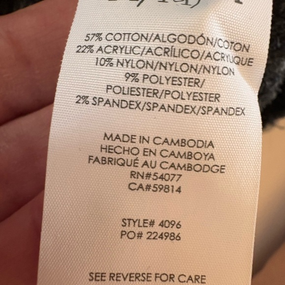 #4096 CAbi Oversized Campfire Pullover Gray Cowl neck Turtleneck Sized M - Picture 5 of 5